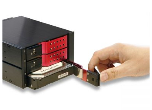 iStarUSA Hot Swap Cage 5.25"x2 to 3.5"x3 SAS/SATA 6.0 Black
