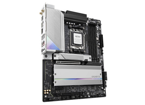 Gigabyte B650 AERO G